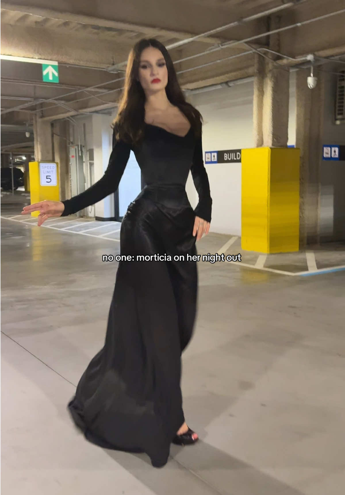 she’s serving #model #fashion #Runway #halloween #catwalk 