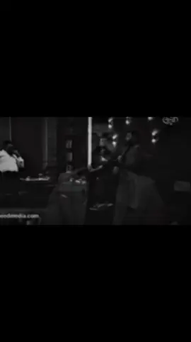 # creatorsearchinsigh أنا في الأعلى لا أعرف أسماء من في الأسفل