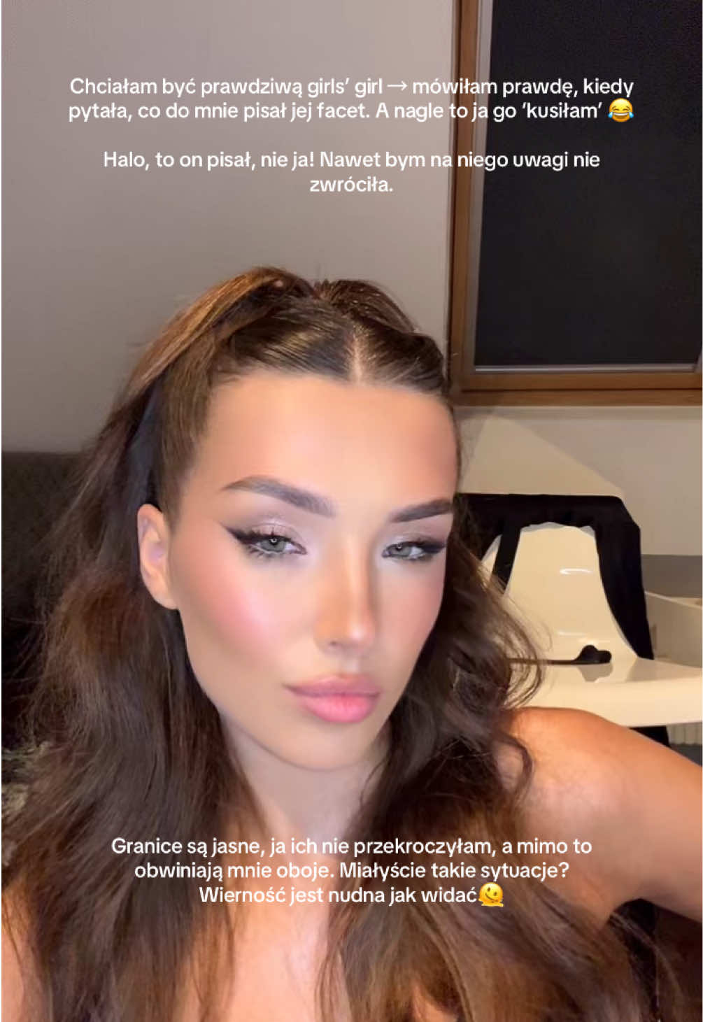 Kiedy on wysyła ci 🔥, ty mu odpowiadasz 🧯, i screen do jego dziewczyny… A później to niby twoja wina 😂 #cheater #liar 