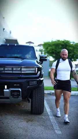 LEG Day… where legends are TRULY MADE. Who’s pumped every time leg day comes around?  Here are my staple quad exercises, all sets and reps explained on video. In case you are wondering I split my leg days into 2. One leg day I target quads, second leg day I target hamstrings/glutes.