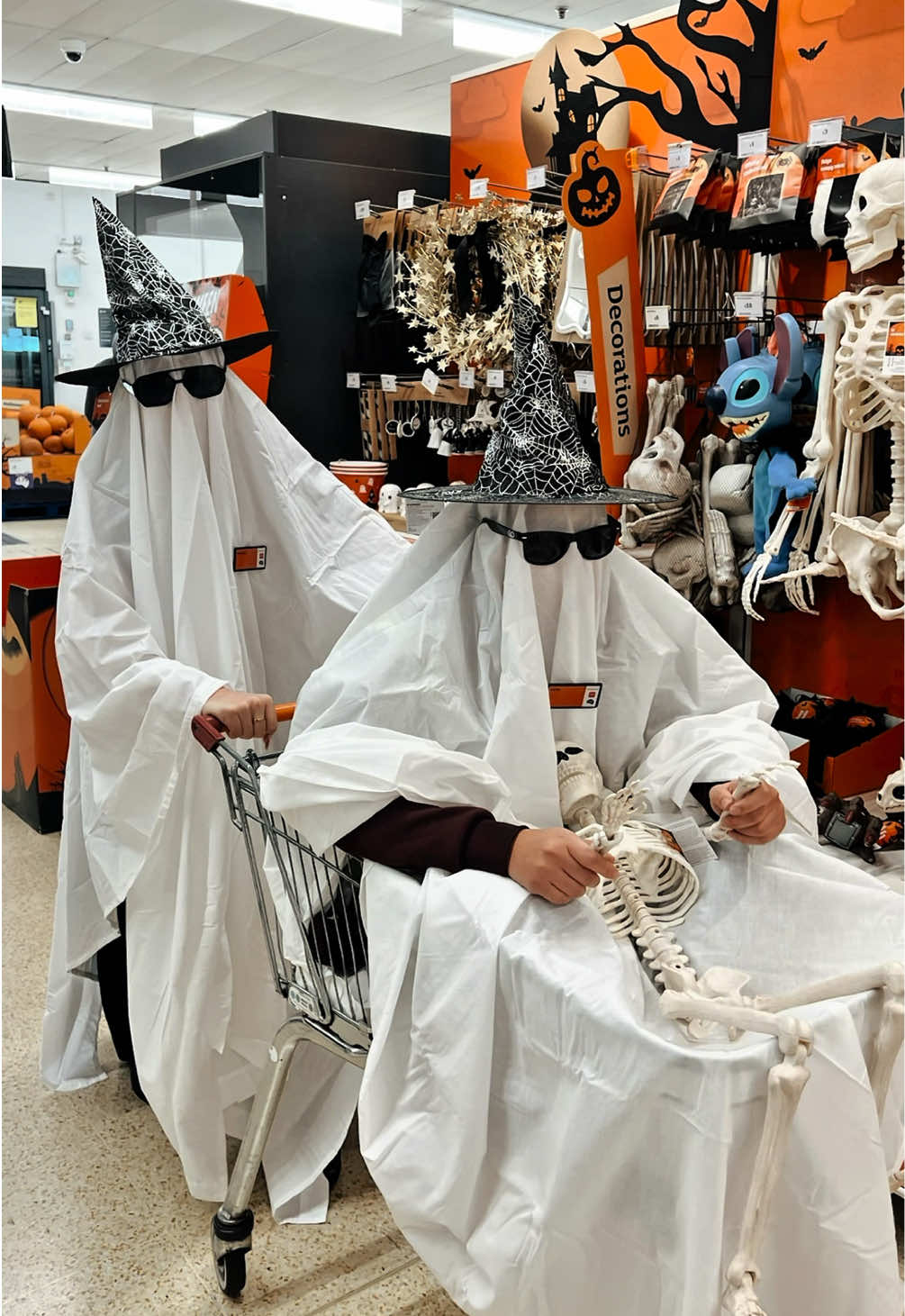 You see this at your local Sainsbury’s…what do you do?👇 #ghostphotoshoot #halloween #sainsburyscolleagues