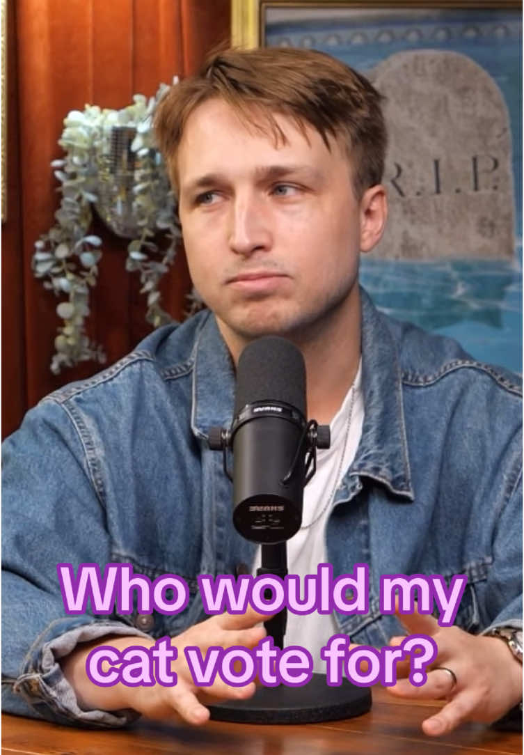 A question I’ve never thought of before #smosh #shaynetopp #damienhaas 