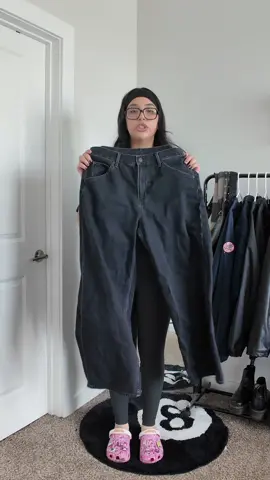 Choosing an outfit for the office! #fyp #OOTD #outfitinspo #pinterestoutfit #outfitoftheday 