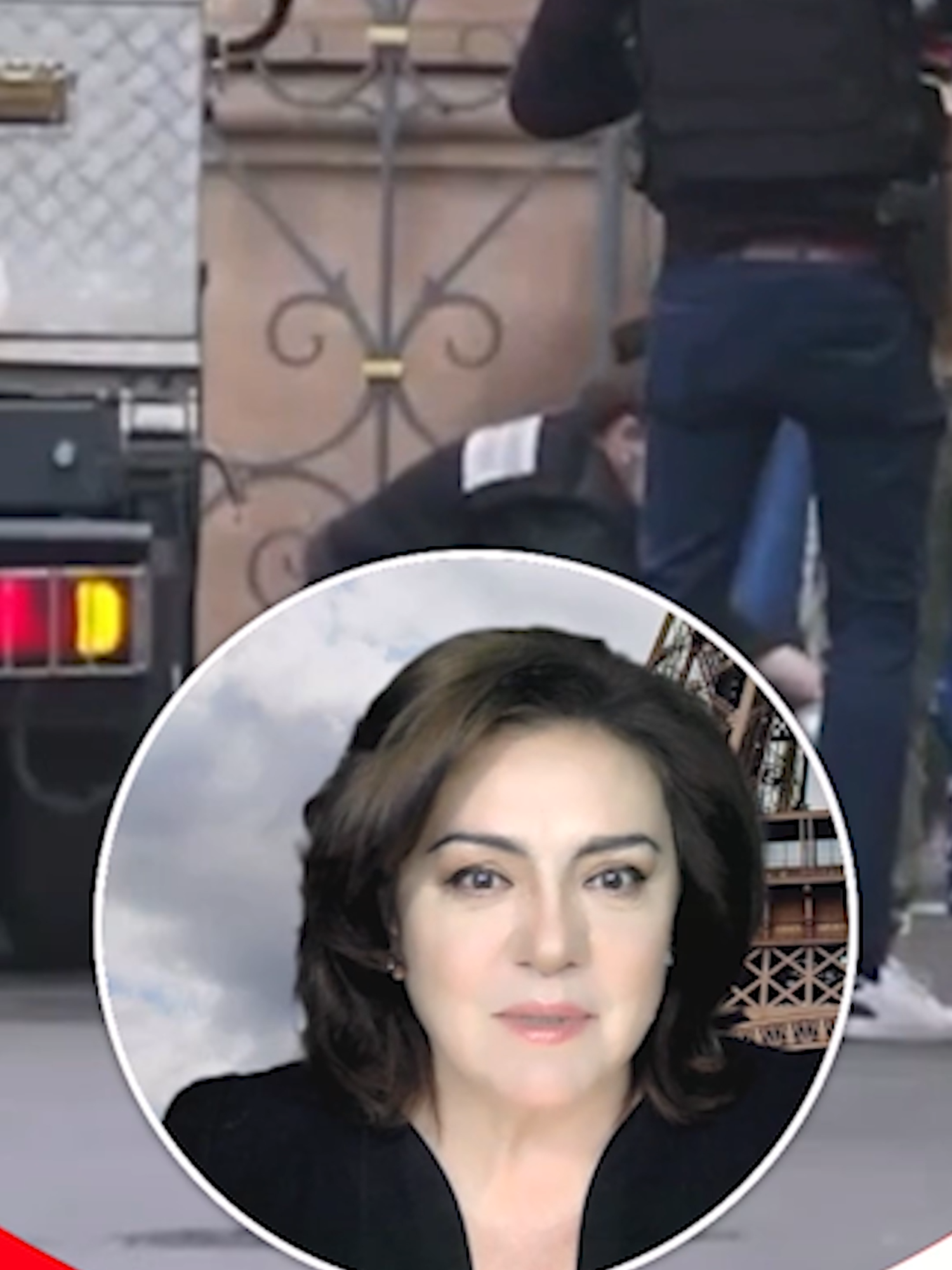 ATENȚIE: Jaful spectaculos de la Luvru scoate la iveală nereguli grave în sistemul de securitate al muzeului. În ce stadiu se află ancheta Citește mai multe pe alephnews.ro #alephnews #fyp #franta #luvru #louvre #france #museum #jaf #robbery #arta