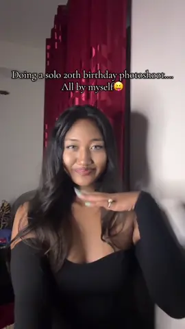 Yk what like right now, I’m doing a 20tg birthday photoshoot all by myself.😙 Not because I don’t have friends. Cause yesterday they were iver at my place but we forgot to take pictures of me being gorgeous.😆 I’d wake up tomorrow being 20 and having a new start of my young self, probably happy cause I’ve survived till now and obviously looking at my dreams that’s about to be fulfilled.❤️ And a warm happy birthday to myself again.  And also reward yourself with stuffs like this.😉 #birthday #20years #solophotoshoot #loveyourself 