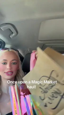 @onceuponamagicmarket HAULLL!! Love this market! #marketfromtheupsidedown #onceuponamagicmarket #disney @littlesunflower_shop @MadeForMagic 