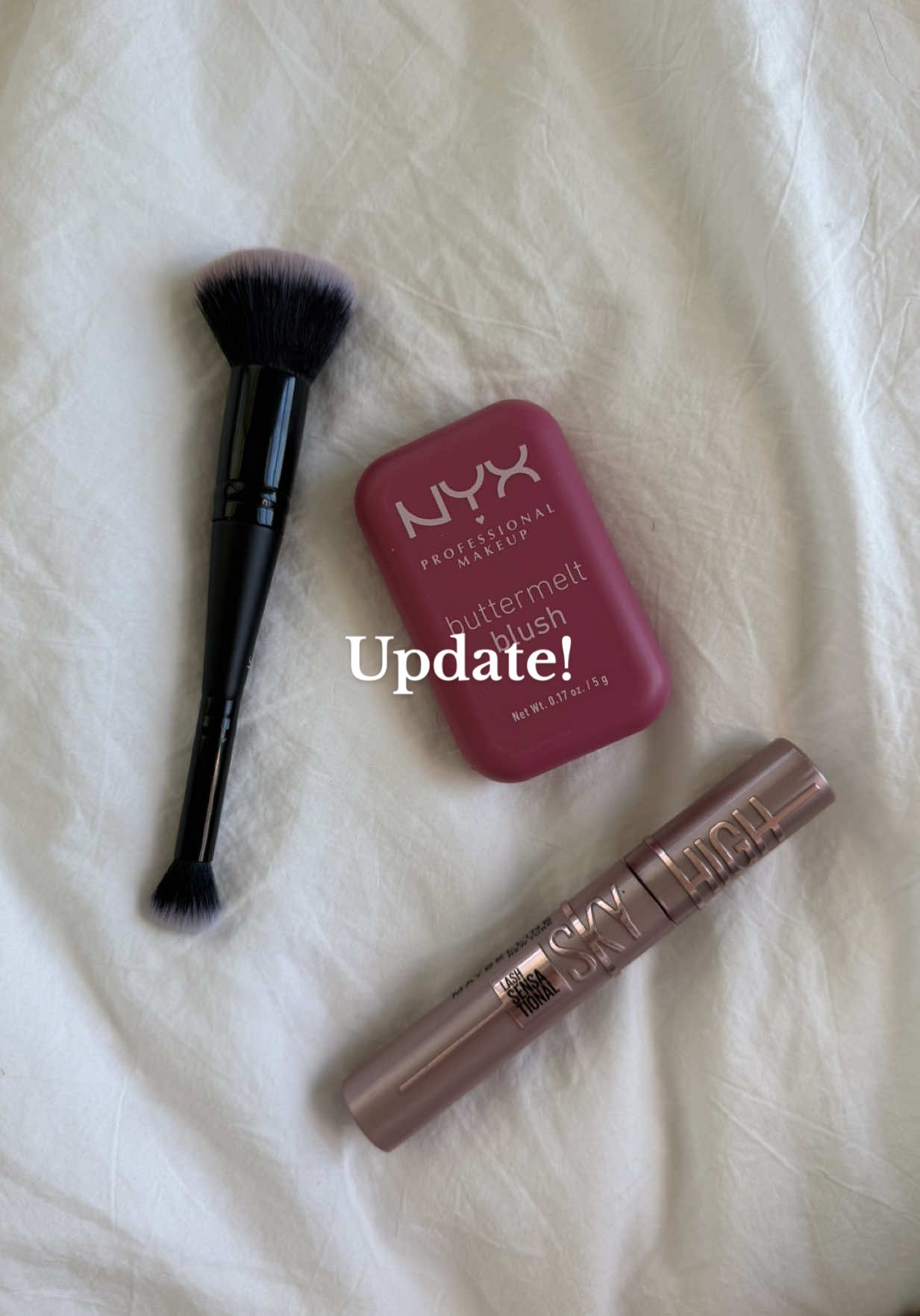 The last few weeks have been bonkers so I thought it was time to chat through things… again🤪 it’s all just happening so fast! I’m trying to keep a digital note of what’s working so that I can reference it later as my page grows. Thank you to all eighteen thousand (🥴) of you guys being here!!! #smallcreator #smallcontentcreators #tiktoktips #contentcreatortips 