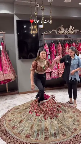 Bridal dreams come true here! Order your handmade, one-of-a-kind dress today.. #bride #dress #uk #usa #trending 