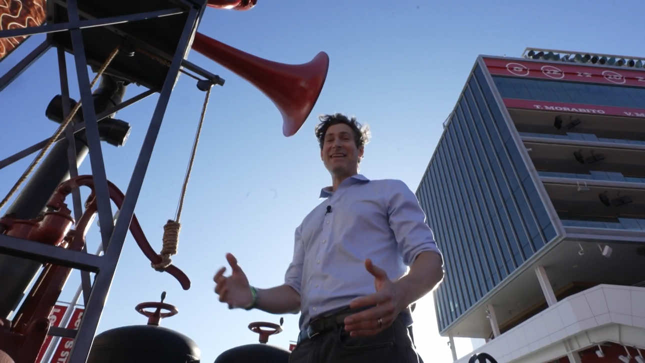 The foghorn is a San Francisco 49ers tradition, featuring some of the biggest icons in the Bay Area. NBC’s Sam Brock goes 