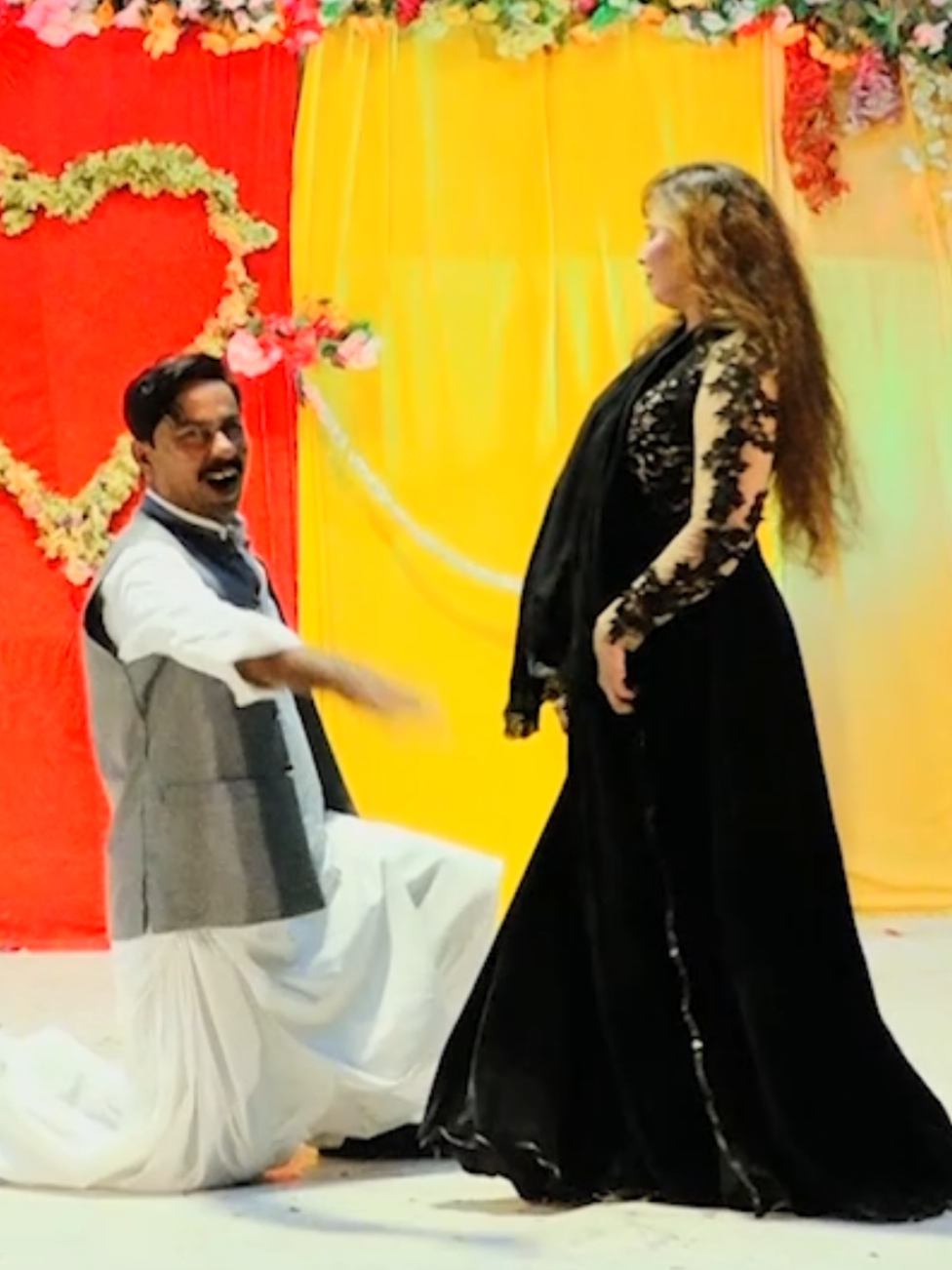 Tuhnja Ishaq me thi badnam Manzoor sakhirani Album 10 Full trending video #foryoyou #foryoupage #foryoyou #koyalproduction #manzoorshakhirani 