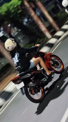 ihik ihikk #towstroke #fizr_2stroke #fizr #foryoupage #fypage 