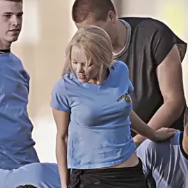 talk to me! 📞 .. spc: demiescenes walke7scenes #reginageorge #rodrickheffley #meangirls #diaryofawimpykid #00s #reginageorgeedit #rodrickheffleyedit #fyp #foryou #meangirls2004 #aestheticedit #badass #creatorserchinsights #cei1estial #foryouu 