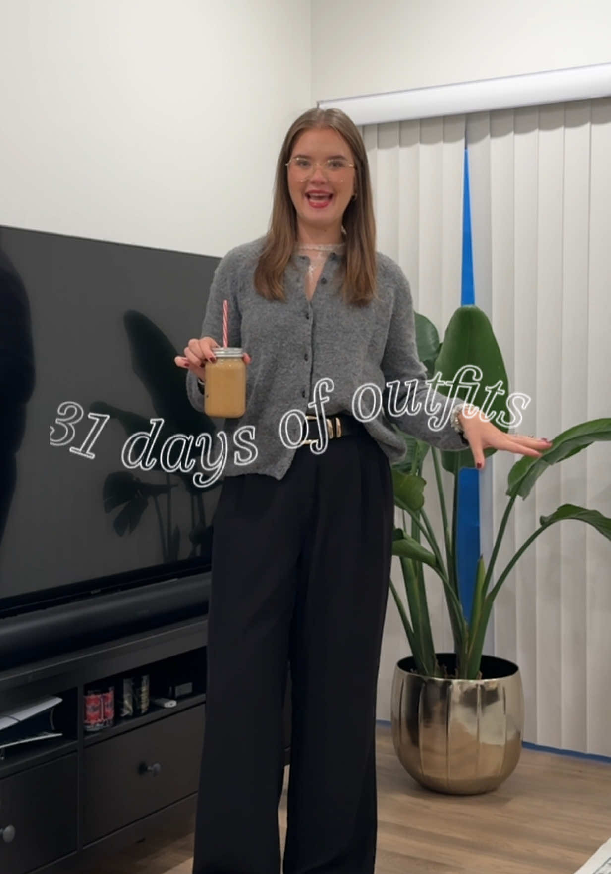 Y’all sick of this cardigan yet lol!?  #octoberoutfits #OOTD #31daysofoutfits #falloutfit #outfitoftheday 