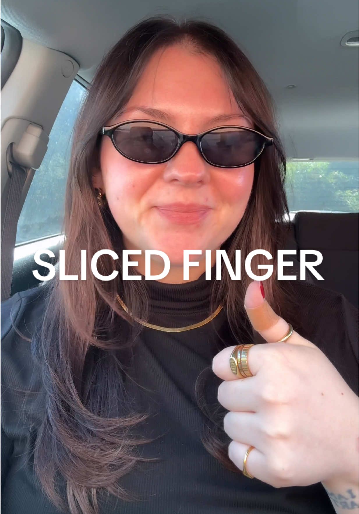Well #mondaycheckin #lexapro #slicedfinger #happymonday 