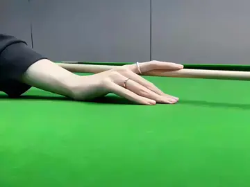 اكو ناس حچيهم قليل.. بس نظرتهم تسولف هواي 💫🤍 #ايدين_اطوار 💫 #هيبه_وبس 💅 #جمال_الهدوء 🤍 #تفاصيل_تخبل 🔥 #ستايل_مايتكرر 💎