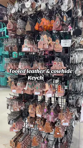 Add a touch of Western charm to your keys! 🔑 Our cowhide & tooled leather keychains are handcrafted for style and durability perfect as a gift or a little treat for yourself. 🐂✨ #punchy #cowhide #tooledleather #western #keychain #charm 