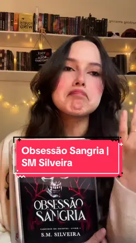 Obsessão Sangria - S.M Silveira | Ele é um vampiro, um predador da noite. E agora, Cassie acaba de se tornar sua maior presa.  - Disponível na Amazon & Kindle Unlimited Pu bli* #BookTok #vampiros #darkromance 