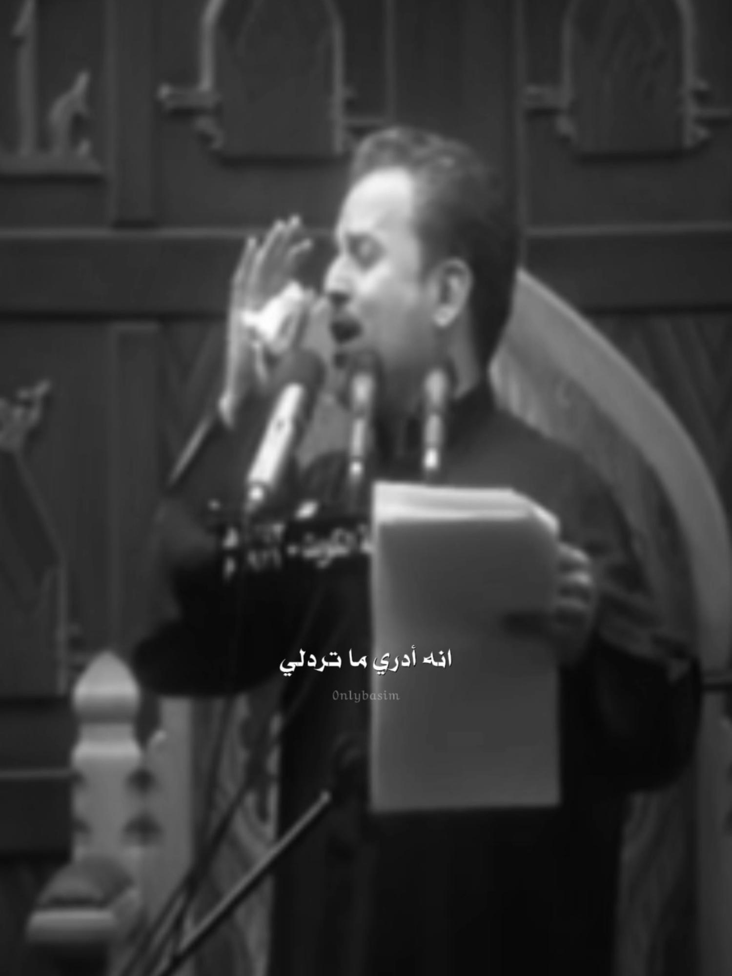 آنه أدري ما تردلي بس أحاول ما أصدق ، و العمر بالفرقه يطول يمتىٰ يخلص حتىٰ أخلص من غربتي 💔. | #انه_ادري_ماتردلي_بس_احاول #والعمر_بالفركه_يطول_يمته_يخلص #دنيا_مابيها_بس_هم_وغدر #ملا_باسم_الكربلائي #السيد_عبد_الخالق_المحنه