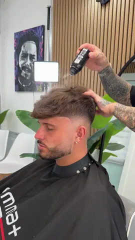 STYLING 🔥 #hair #hairstyle #hairstyling #trendinghairstyle #viralvideos @Hayden @Crazy Bull Hair 