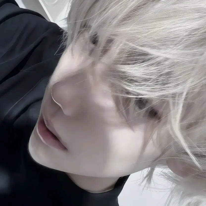 #头像男 #男头像 #头像 #白色系 #会火 