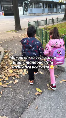 Mamă de fată 🥰😂 #momgirl #fyp #friends #tiktokviral #fy @IULIUS @Adriana Radu @💫Helga Bocea 😇 