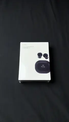 If you’ve been looking for affordable wireless earbuds that actually deliver, these HTC NE16s are it 🔥 They connect instantly, sound amazing, and the design feels premium af. I’ve used them for music, calls, and workouts — no issues at all. The best part? The price is under $20 👀 Don’t sleep on these, they’re worth every penny. 💯