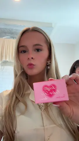 using @dasique_usa color pots for hoco!  #dasique #makeup #influencer #colorpots #lip 