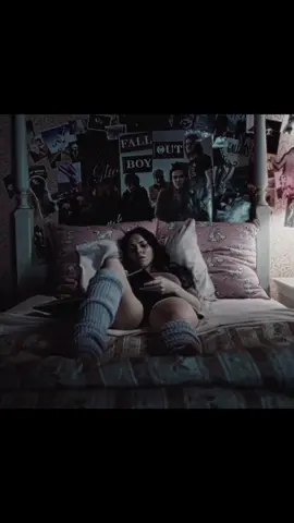 SAD JENNIFER this is low-key so bad but I have to post something 😔 #edit #jennifersbody #jennifersbodyedit #meganfox #meganfoxedit ORIGINAL CONTENT EVERYTHING FAKE 