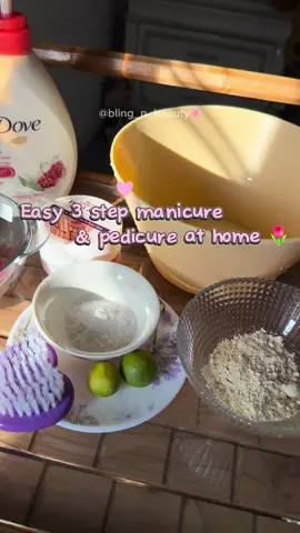 This is the most easy meni and pedicure at home trust me 💕 Must try ❤️ #selflove #menicure #pedicurespa #selflove#skinpolish 