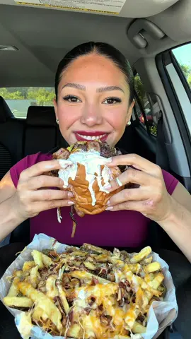 DUKES🍔🧡 UGHH THEIR FRIESSSSS OMG!!😋 What are you having for lunch today?😊#dukes#burger#giantburger#burgermukbang#baconcheesefries#mukbang#mukbangeatingshow#mukbangfoodasmr#eatingshow#eatwithme#foodvideo#foodasmr#bigbites#asmrsounds#asmreating#asmrvideo 