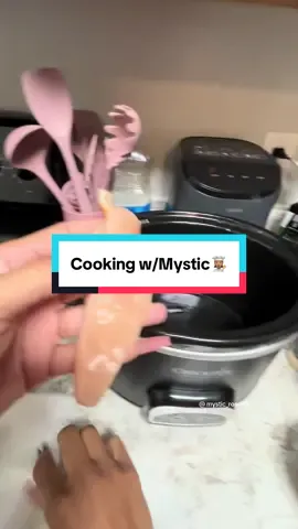 Getting back into all the things I really used to enjoy and it feels amazing. Try this Marry Me Chicken recipe with me✨ #cooking #Recipe #fyp #wlw #Vlog 