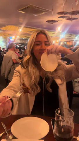 Eating a duck wrap the way they’re meant to be eaten @Leah Dunn #hack #fyp 