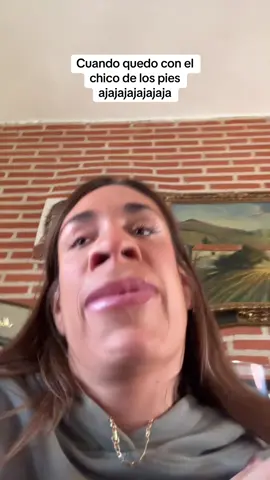 Cuando quedo con el chico de los pies JAJAJAJA #aleagullosm #caracuadrada #HUMOR #mama 