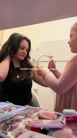 My future makeup artist 💄 #fyp #kidsholic #viral #tiktokmom #foru 