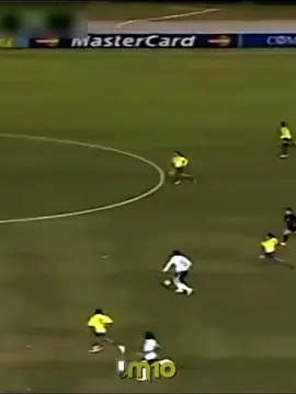 Messi Roulette Skills ☠️🔥 #messi #lionelmessi #goat #football #footballtiktok 