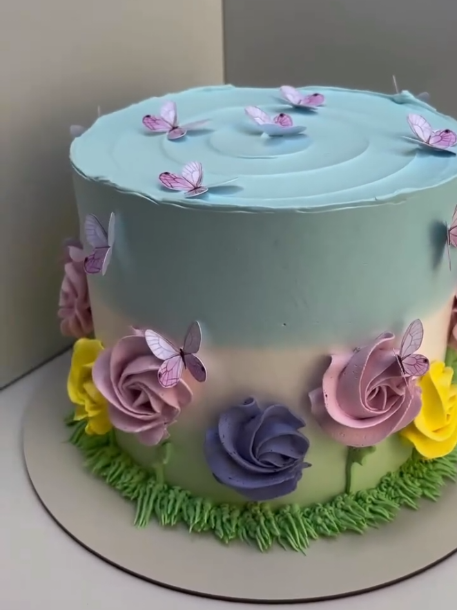 Trending cake designs for Easy and Stunning creations🎂🥰#share #trending #cakedecorating #cakelover #fypシ゚viral🖤tiktok 