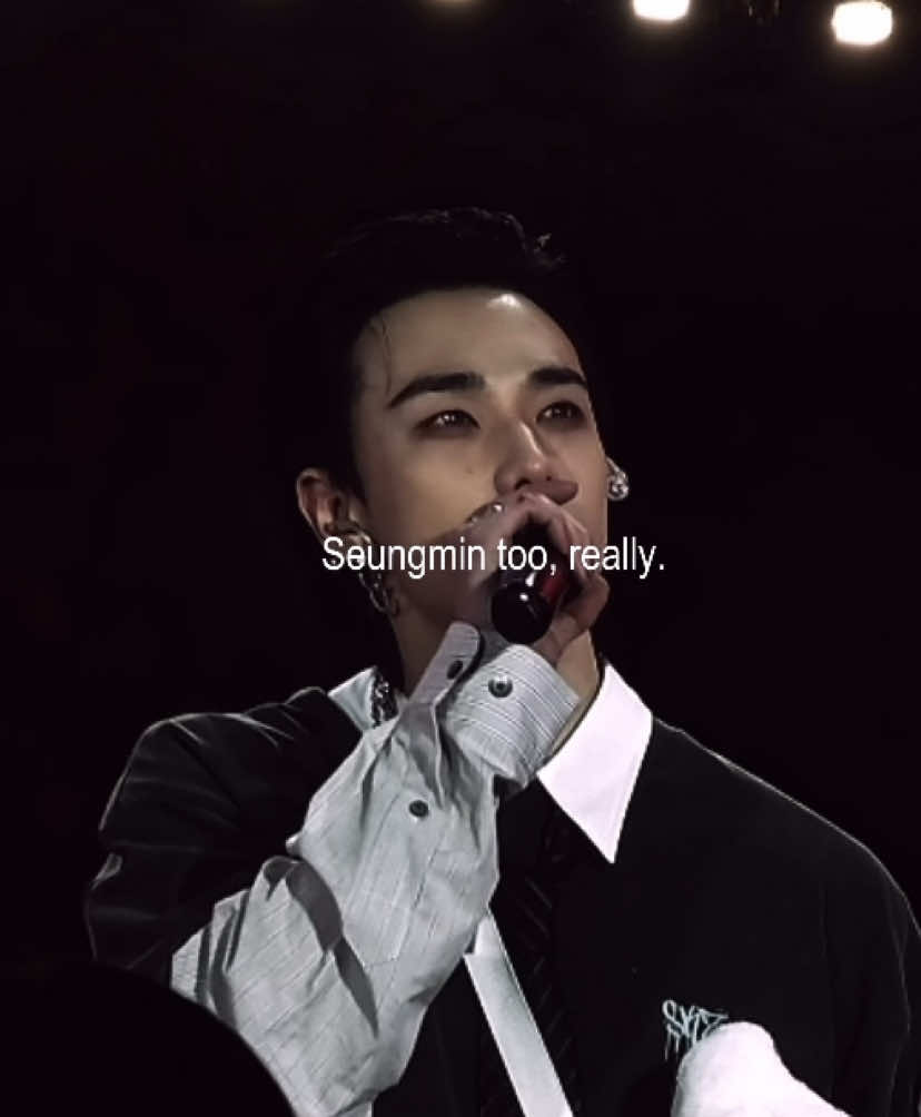 the way they are both struggling rn, i hope they both feel better❤️ || #hyunjin #seungmin #straykids #skz #fyp || clips from: @cloutdivia @meldastay @lavernn 