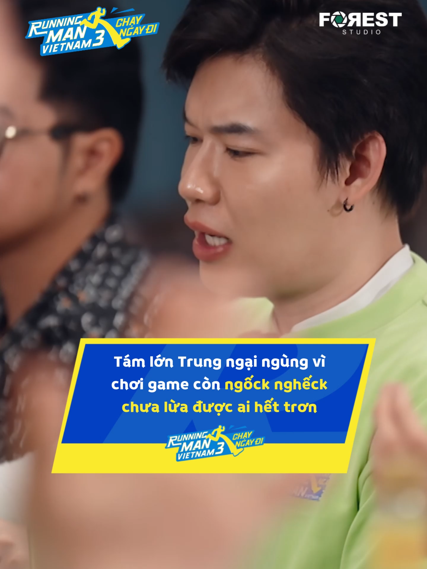 Anh Tám lớn mà không lừa thì ai lừa nữaaaa 📷 Tập 3 Running Man Vietnam mùa 3 - CHẠY NGAY ĐI phát sóng vào Thứ Bảy ngày 18/10/2025 lúc 19h30 trên kênh HTV7 và 19h45 trên hệ thống kênh FOREST STUDIO. Ⓒ Running Man Vietnam Season 3 - Bản quyền thuộc Forest Studio. #runningmanvietnam #RunningManVietnamSeason3 #chayngaydi #ForestStudio #TranThanh #NinhDuongLanNgoc #LienBinhPhat #quangtuan #anhtuatus #QuangTrung #quanap #LeNhan #trangphap #jsol #chinsu #tuongotchinsu #vanmonngonbungvi #bunglenvantiecvui #NuocmamcacomNamNgu #NuocmamNamNgu #CoNamNguthemhanhphuc #DownyVietnam #THOMMMMM #DookkiVietnam