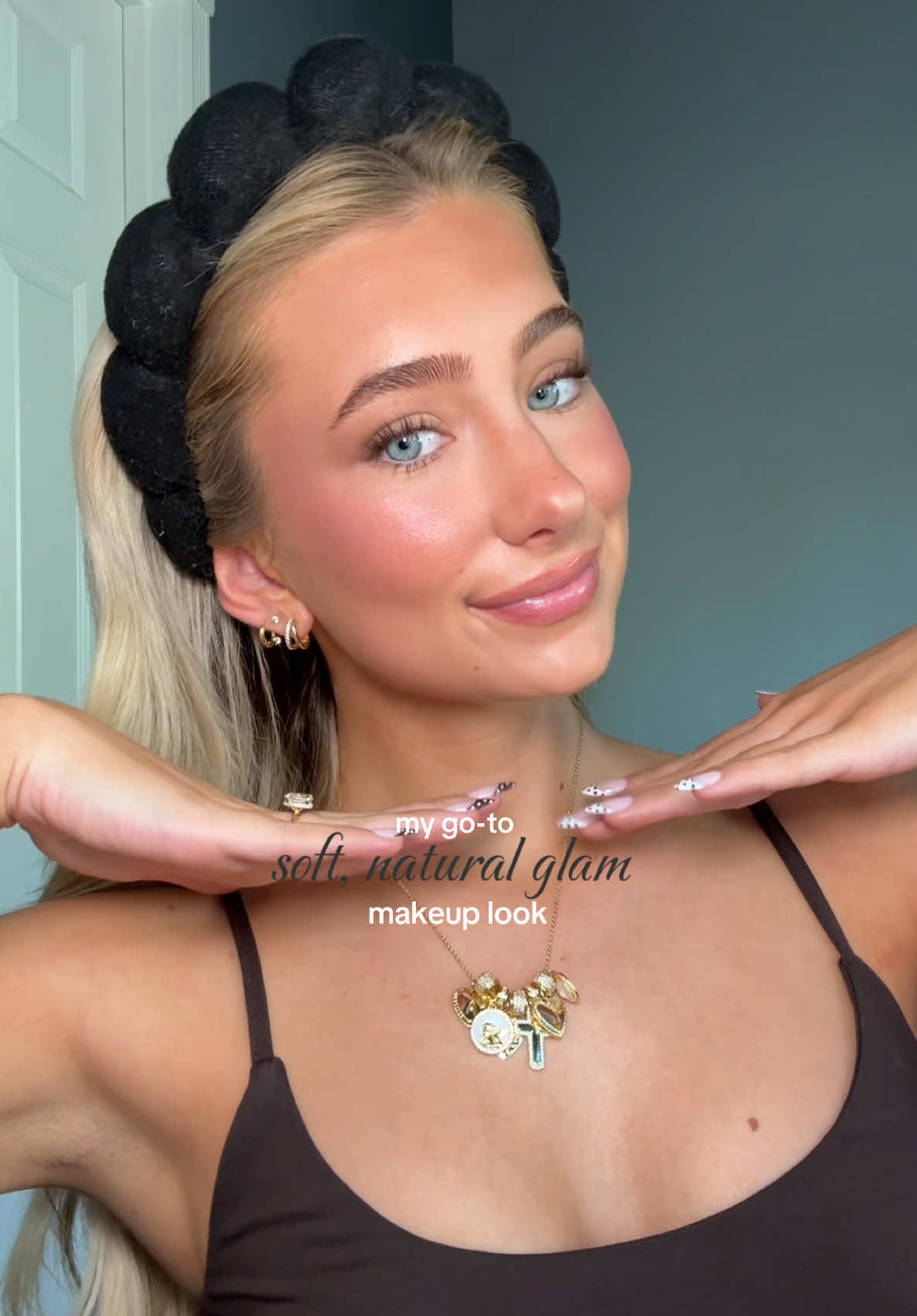 been loving this soft, natural glam & I felt like you guys needed a tutorial 🤎✨👏🏼 @sephora @makeupbymario @Saie @Rare Beauty @Haus Labs @Hourglass Cosmetics @YSL Beauty @m.ph by Mary Phillips #softglam #softglammakeup #makeuptutorial #sephorasale #glowymakeup 