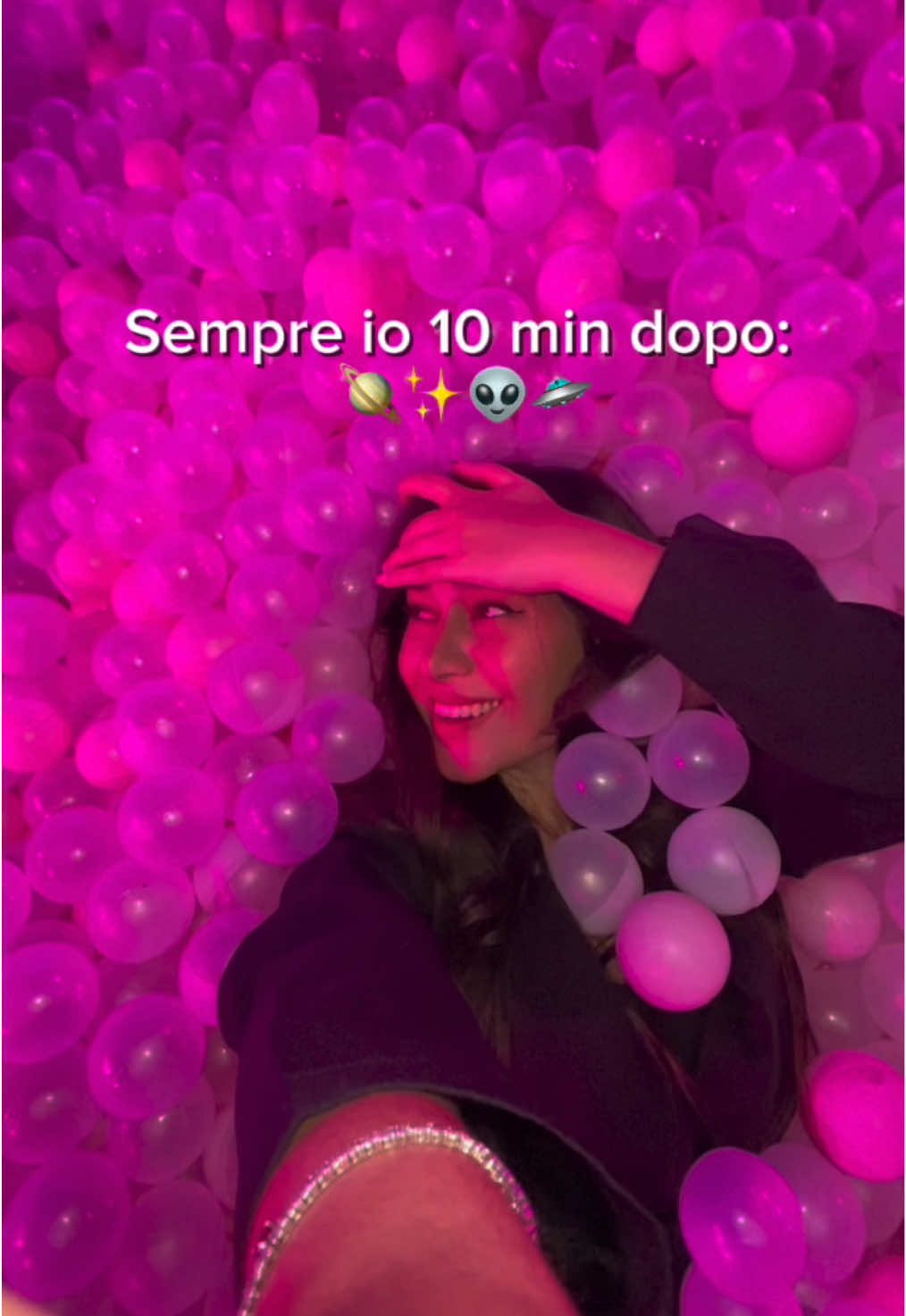 Ok ma… come sono finita in un universo parallelo?! 😱🪐 📍Space Dreamers P.za Cesare Beccaria a Milano(Duomo)  #SpaceDreamers #MilanoExperience #UniversoParallelo #cosafareamilano #milano  