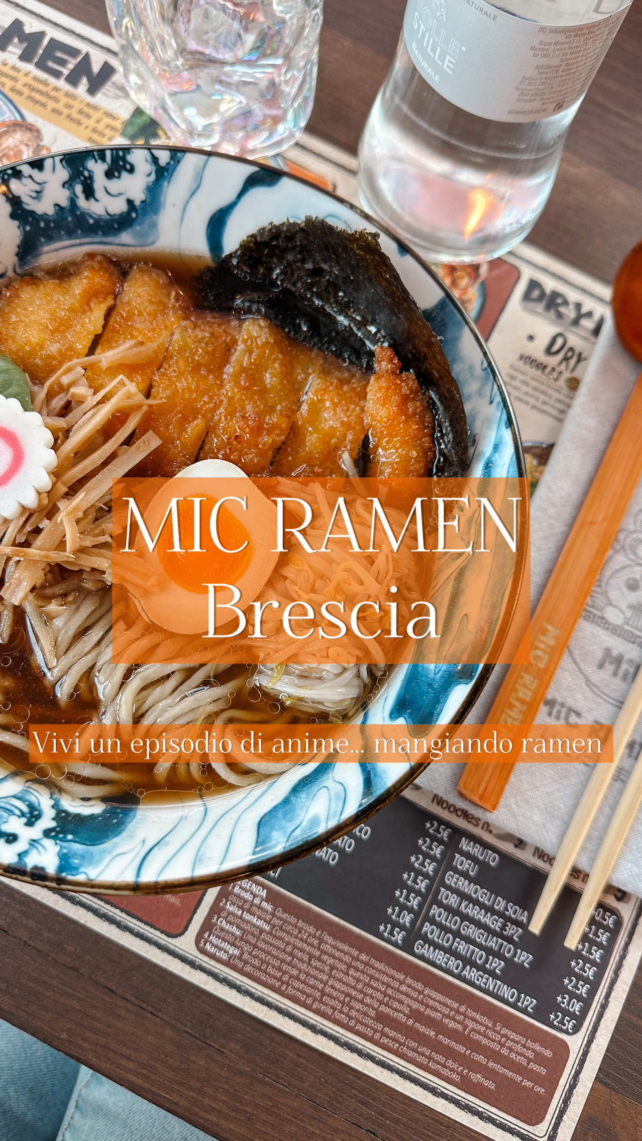 Un colorato e divertente locale a Brescia per mangiare il #RAMEN 🍜 Ho speso 23.90€ per un Chicken Fried Ramen, un acqua, un caffè e due mochi! #brescia #bresciafood #brescia🇮🇹 #tiktokbrescia 