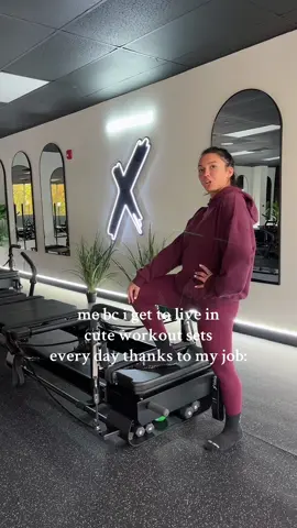 loving @Adanola sets for fall! #activewearforwomen #workoutset #pilates #fallfashion 