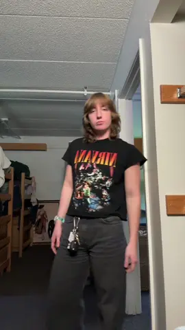 feeling very 70s androgynous today