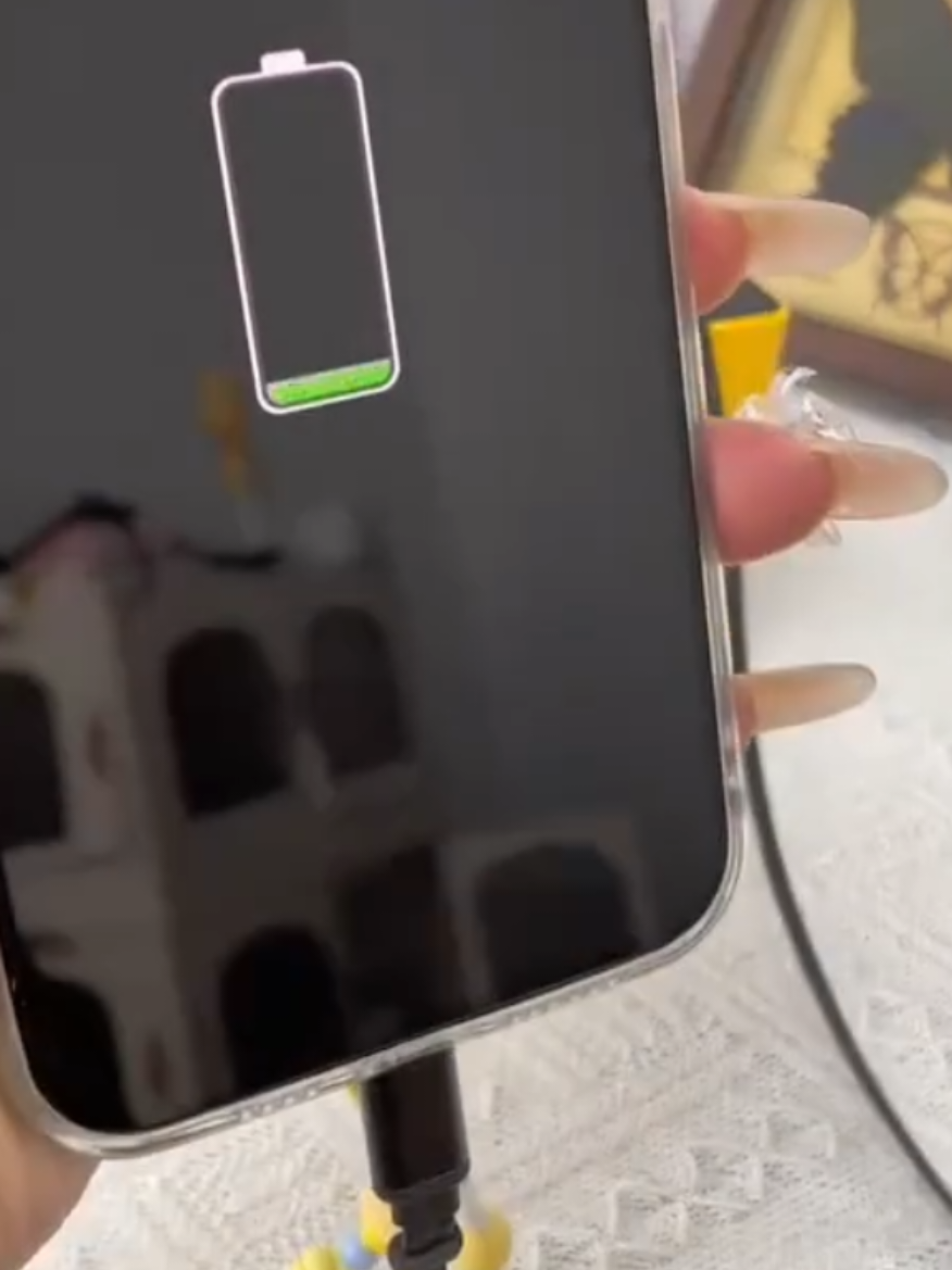 ضبط شاحن الهاتف #techiteasy #tecnologia #نصايح_تيك_توك #تطبيقات #تطبيق 