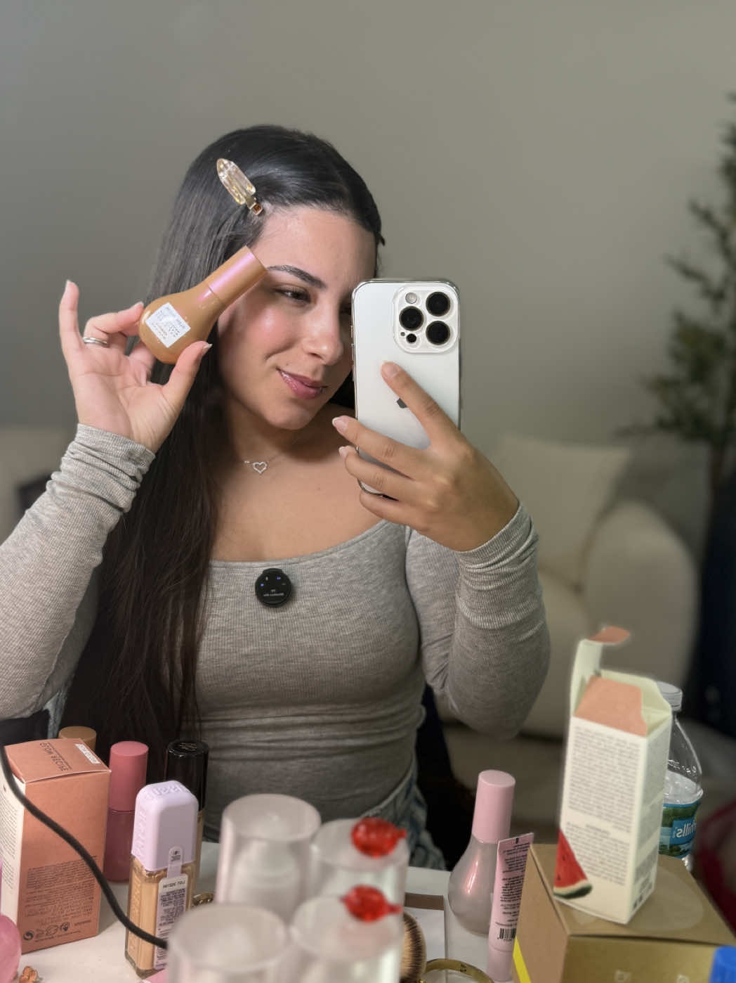 @Glow Recipe  Un maquillaje sencillo no tiene q ser aburrido ,,con esta niacinamida con tinte se le da todo el glow que queremos💕 #niacinamide #niacinamideserum #glowrecipe #glowrecipewatermelonglow 