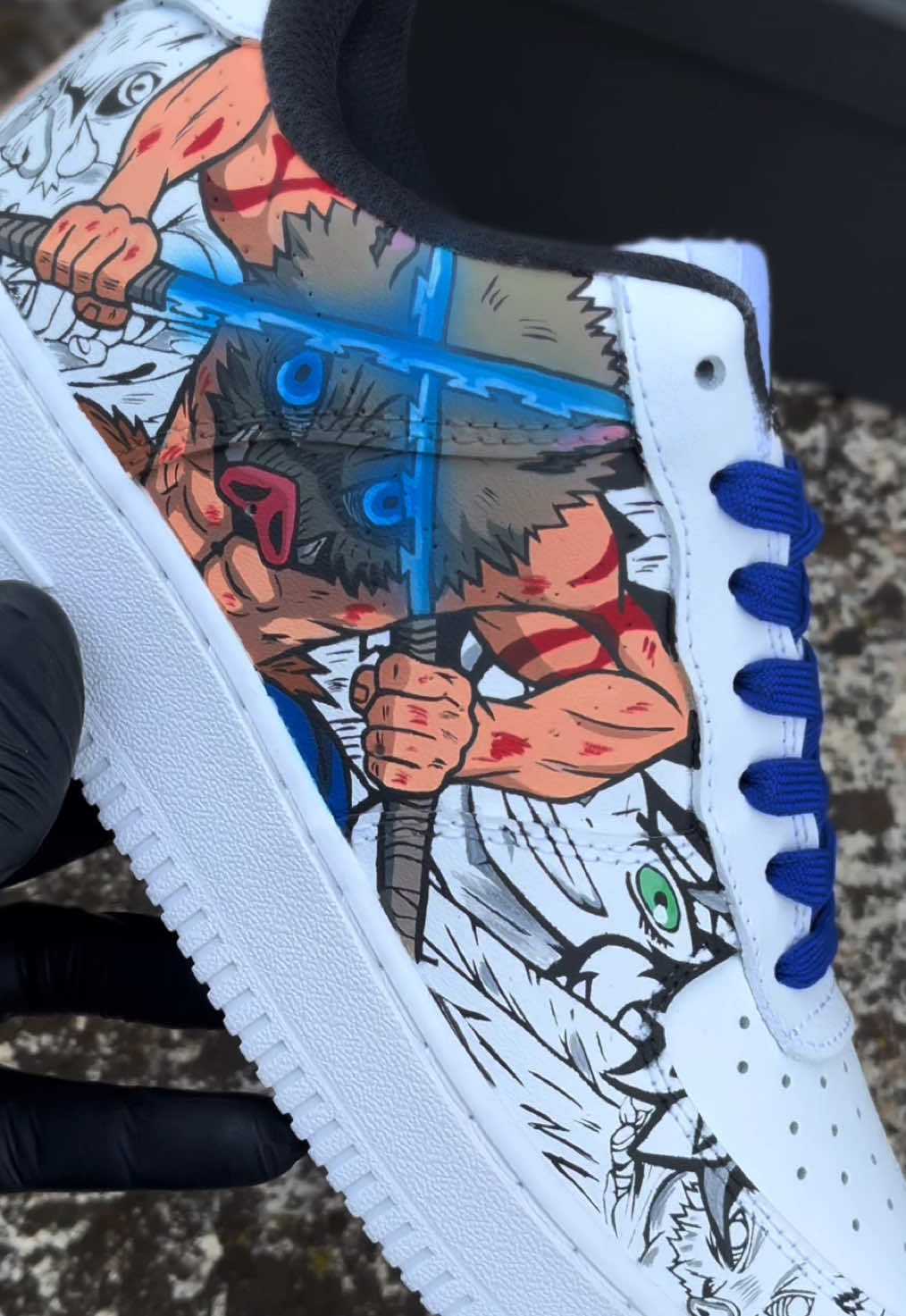 Inosuke😮‍💨🔥🔥🔥  Qué opinas de este diseño de Inosuke? Link en mi perfil para Ordenar el tuyo❤️‍🔥❤️‍🔥  #kimetsunoyaiba #demonslayer #customshoes #inosuke 