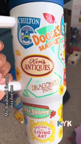 I love Jesus and Gilmore girls 🙈 #gilmoregirls #gilmoregirlstiktok #lukeandlorelai #rorygilmore #obsessed 