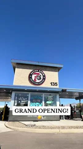 You don’t wanna miss it!! Speedway & 6th! Oct 20th free small drinks for anyone in the car from 1-2pm & 5-6pm TODAY ONLy!! 🥳🥳 #7brew #7brewgrandopening #grandopening #tucsonarizona #7brewcoffee 