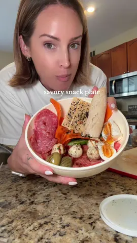 Aaaand this is my current hyper fixation (IB: @Stephanie Jakubek ) #snackplate #savory #girldinner #MomsofTikTok 