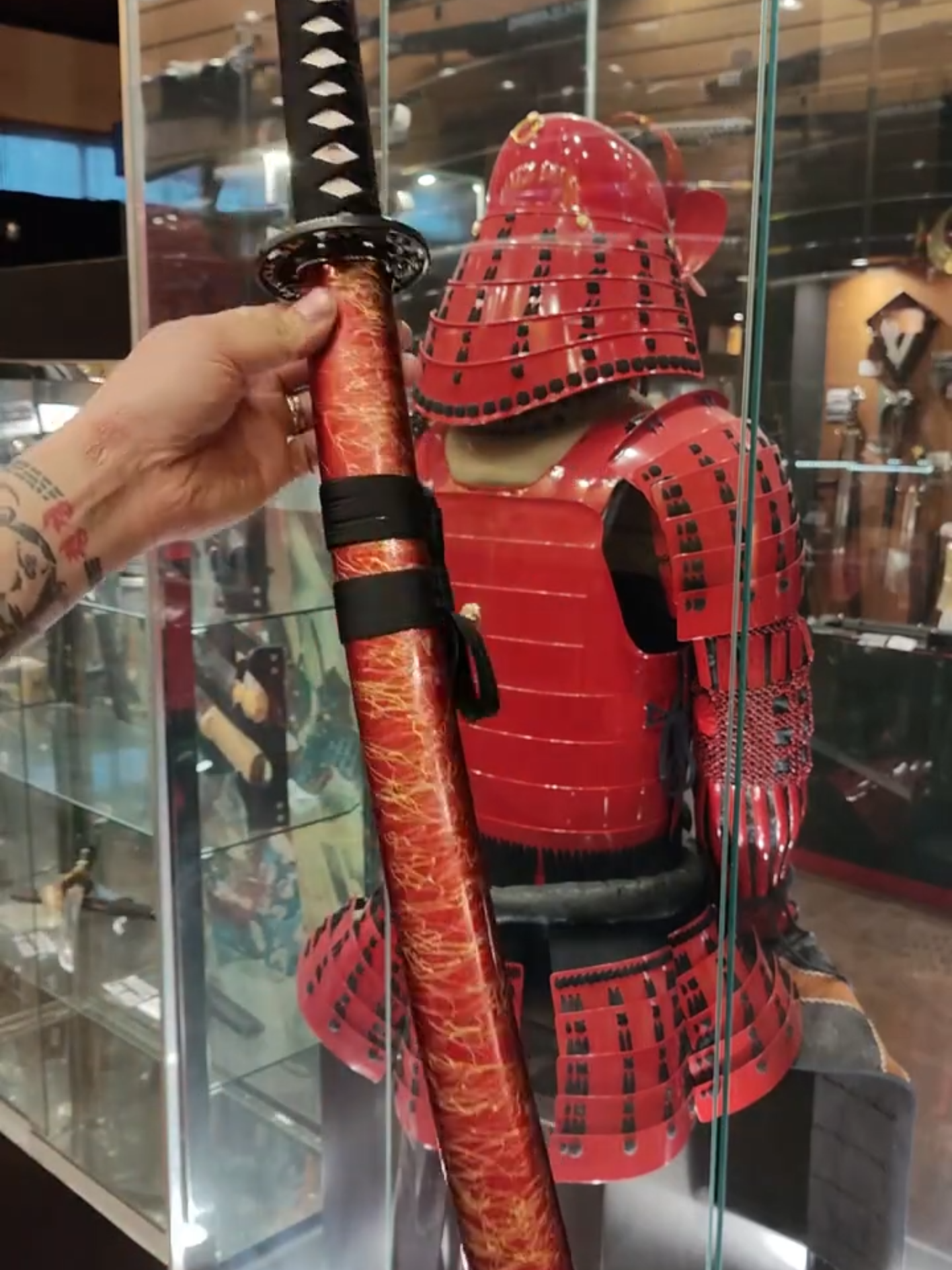 Katana Samurai Akai Hi Kensei Full Tang Lâmina Rainbow Red Vermelho#foryou #foryoupage #espada#katana